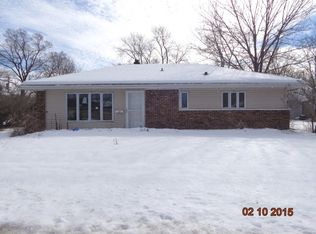163 Shabbona Dr, Park Forest, IL 60466