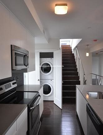 3rd image of 1 Parmelee St #9
