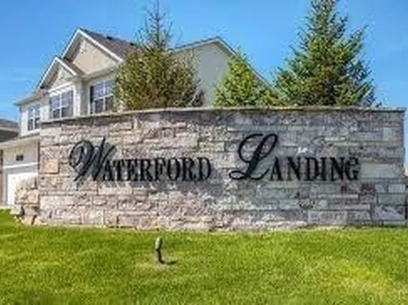117 Waterford Landing Ave #8, Urbandale, IA 50323