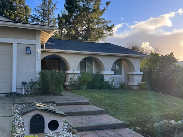 262 Holiday Hills Dr, Martinez, CA 94553