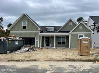 372 Man O War Ln, Hampstead, NC 28443