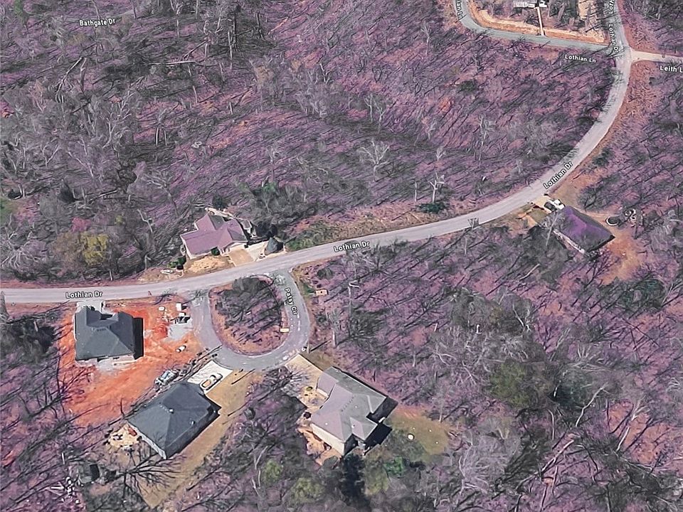 2nd image of 19 Lothian Dr