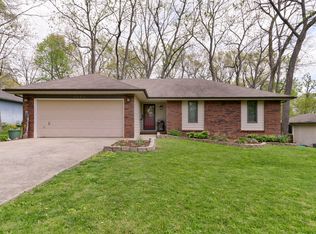 5842 S Morning Glory Ln, Battlefield, MO 65619