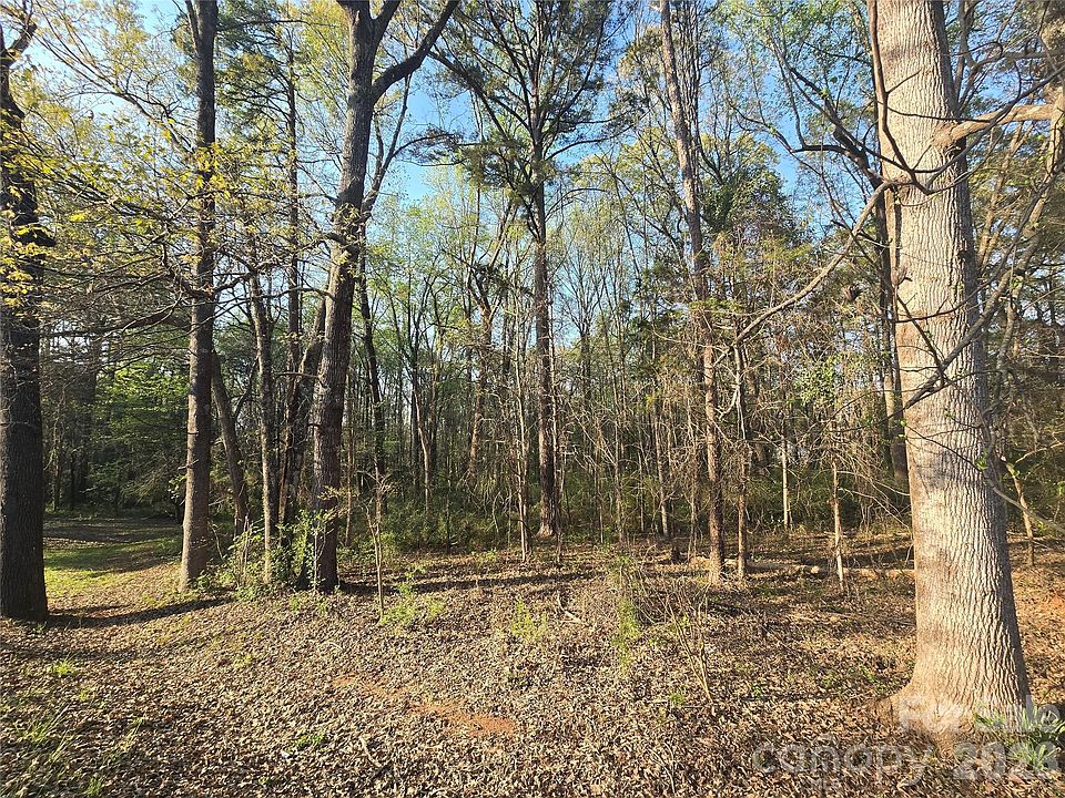 2nd image of 0 Aziza Rd