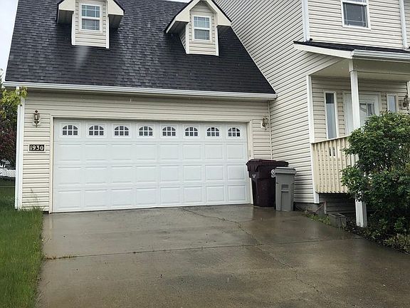 2nd image of 1930 NW Arcadia Dr