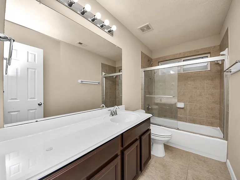 24122 Haywards Crossing Ln — Photo 36