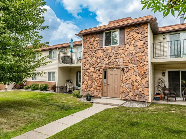 3249 16th Ave S APT 8, Fargo, ND 58103