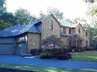 5963 Lynwood Ct, Whitehouse, OH