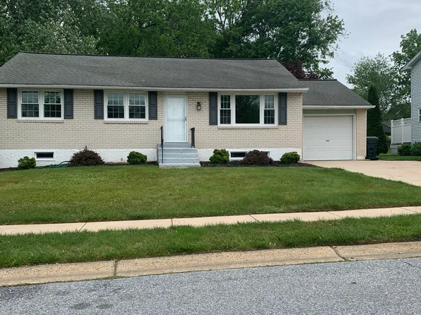 581 Hemingway Dr, Hockessin, DE 19707