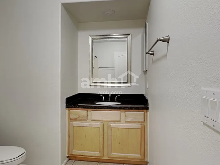 10262 W Patrick Ln — Photo 18