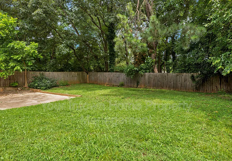 1672 Cecile Ave — Photo 31