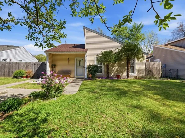 3520 Forest Glen Rd, Virginia Beach, VA 23452