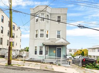 131 Beech St, Yonkers, NY 10701