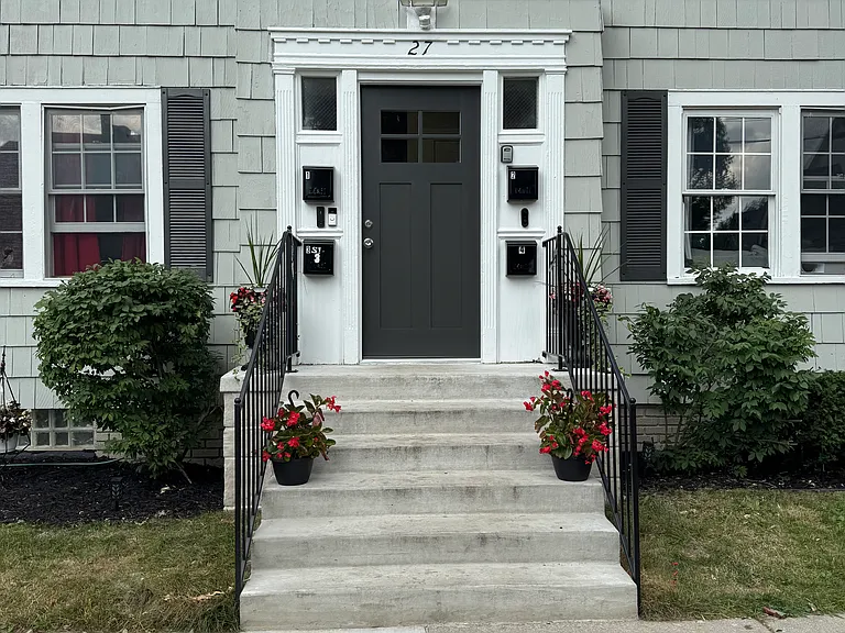 27 Palmer St — Photo 2