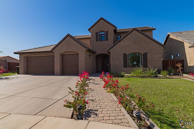 1st image of 2025 Chaparral Dr