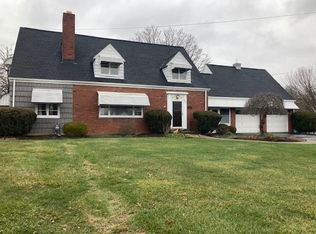 594 Franklin Farms Rd, Washington, PA 15301