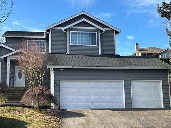 3rd image of 5014 Norpoint Way NE