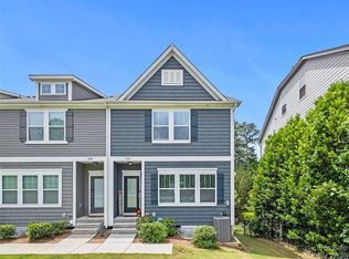 1010 Sharon Towns Dr, Charlotte, NC 28210