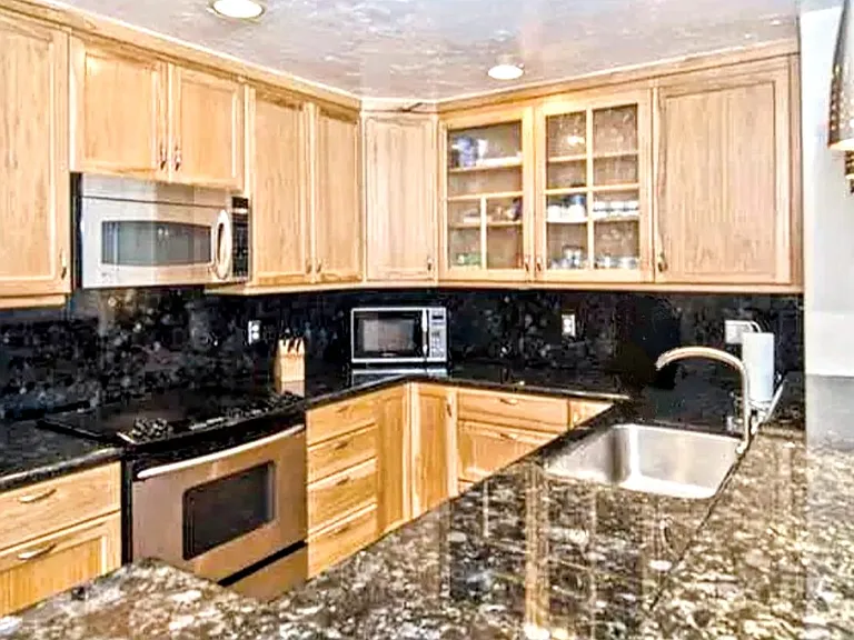 3591 Ruffin Rd — Photo 10