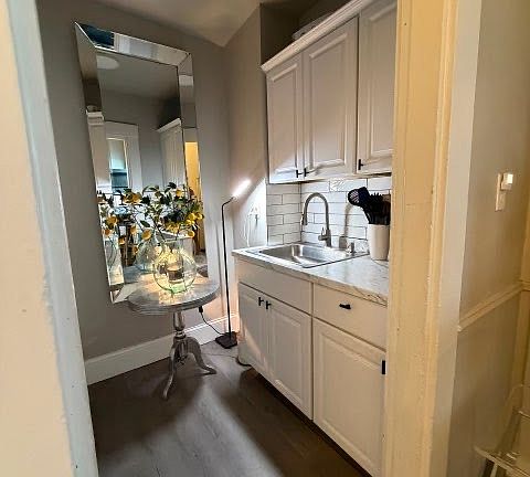 3rd image of 112 W School St #1R