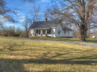 2978 Cummins Ferry Rd, Versailles, KY 40383