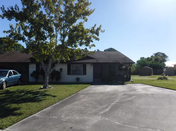 4321 78th St W, Bradenton, FL 34209