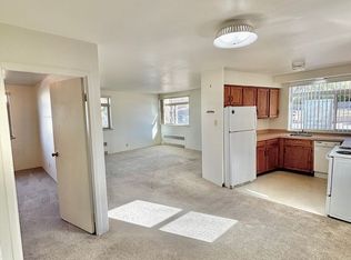 1221 Illinois St APT 1E, Golden, CO 80401