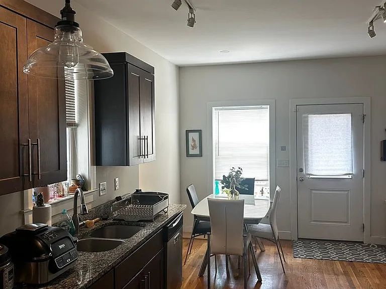 1322 McDonough St #A — Photo 10