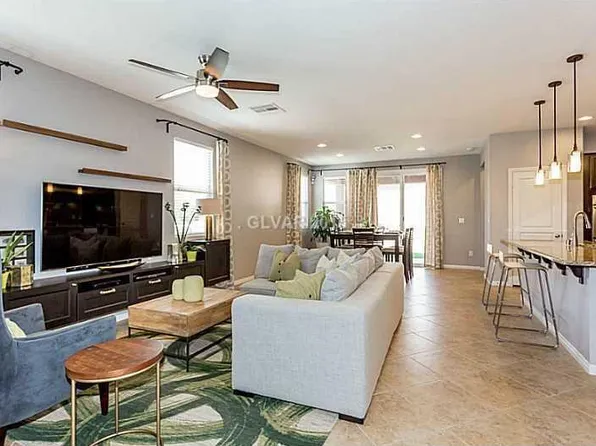 10562 Pembroke Bay St, Las Vegas, NV 89179