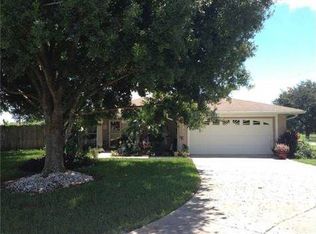 215 White Cliff Blvd, Auburndale, FL 33823