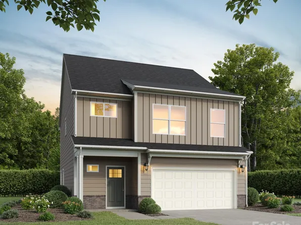 2047 Sadler Woods Ln, Charlotte, NC 28214