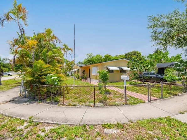 12300 NW 12th Avenue, North Miami, FL 33168