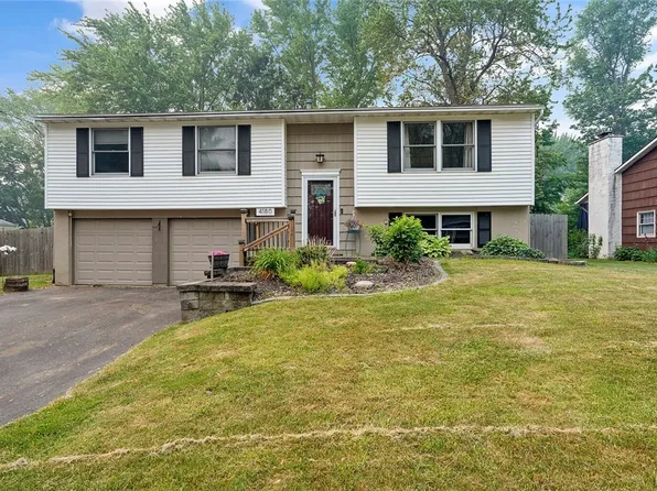 4180 Lucan Rd, Liverpool, NY 13090