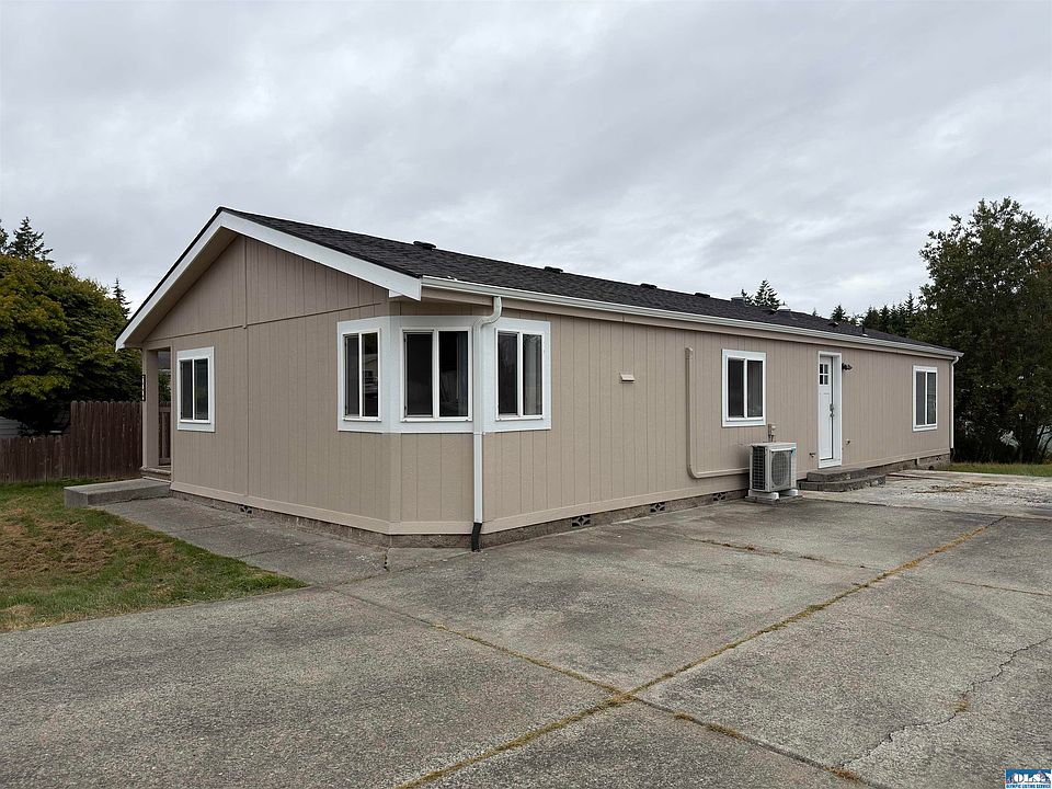 1st image of 1704 Delores Pl