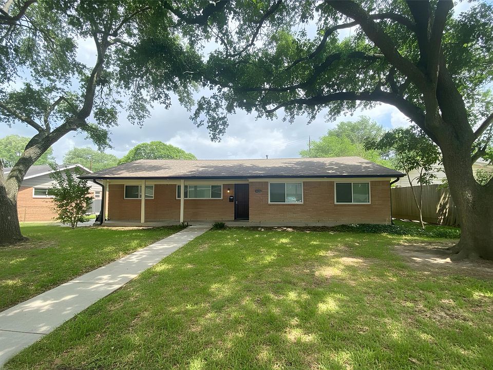 1st image of 5114 Stillbrooke Dr