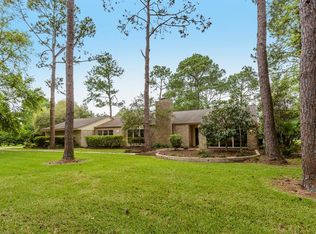 1108 Cowards Creek Dr, Friendswood, TX 77546