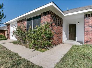 306 Apache Trl, Alvarado, TX 76009
