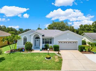 384 Sterling Dr, Winter Haven, FL 33884