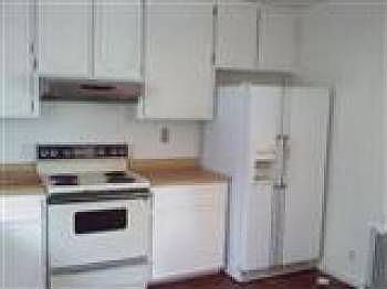 2nd image of 3812 Lily St