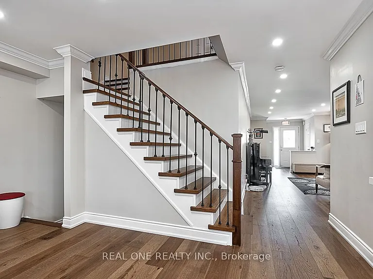 5881 Blue Spruce Ave — Photo 5