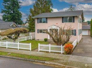 715 6th Ave NW, Puyallup, WA