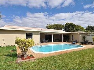 7130 SW 8th Ct, Plantation, FL 33317