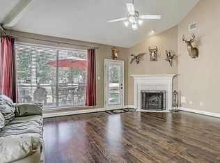 23 Laguna Rd, Montgomery, TX 77356