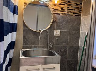 3308 S Carpenter St UNIT 1, Chicago, IL 60608