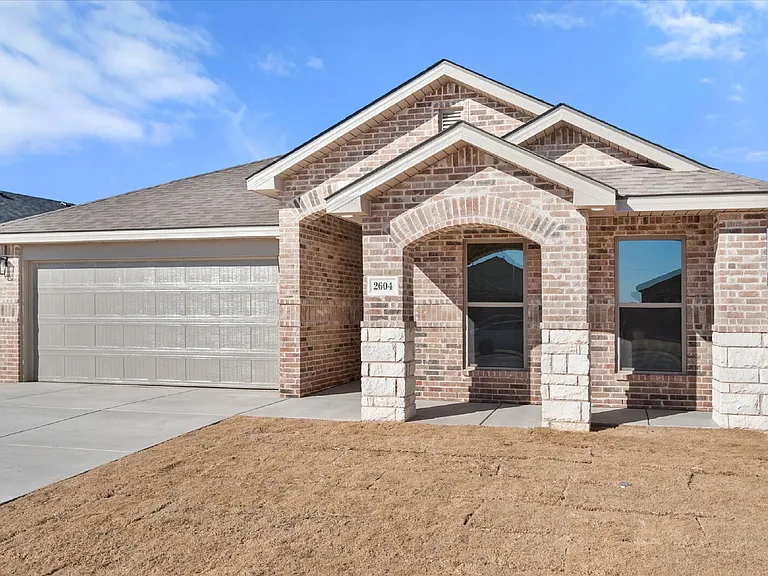 2604 Garland Ave — Photo 1