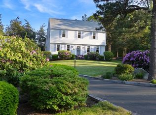 83 Colonial Way, Falmouth, MA 02540