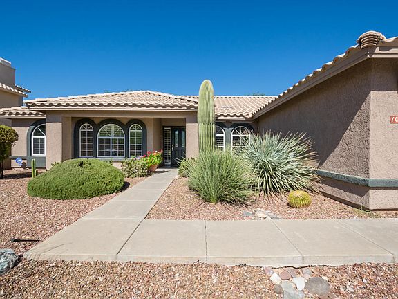 3rd image of 10979 N Mountain Breeze Dr