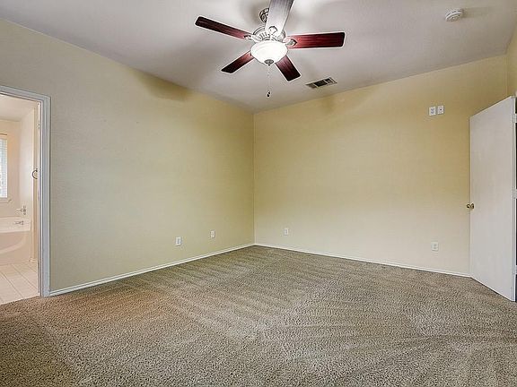 5th image of 321 Lake Travis Dr