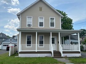 6 Lyman St, Pt Jervis, NY