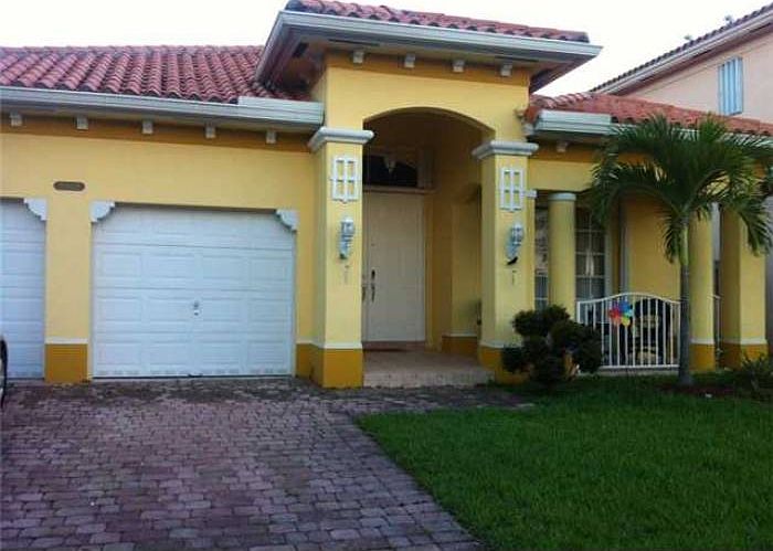EXTERIOR FRONT
